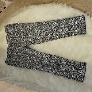 Chico's black white print ankle stretch jeans Classic 5 pocket style 1.5…Med EUC